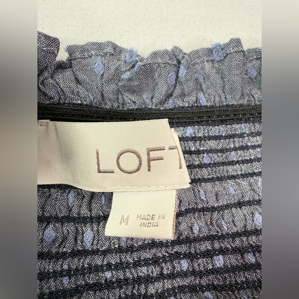 LOFT Smocked Chambray Top Swiss Dot Texture Details Size Medium - Picture 4 of 7